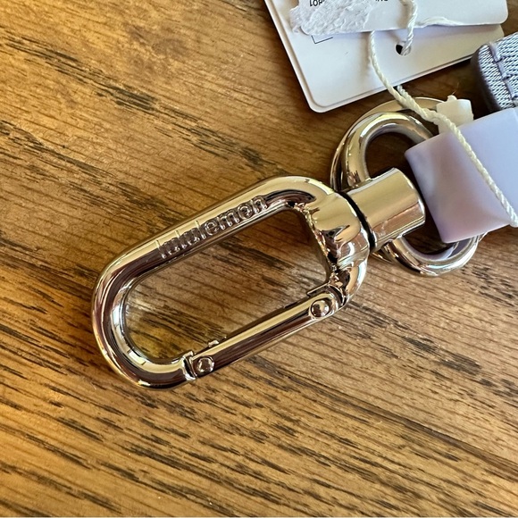 NWT Lululemon Never Lost Key Chain Lavender Frost/Galactic Cobalt - Picture 4 of 5